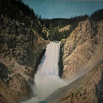 Upper Falls of the Yellowstone River 12x16" Art Print FL1