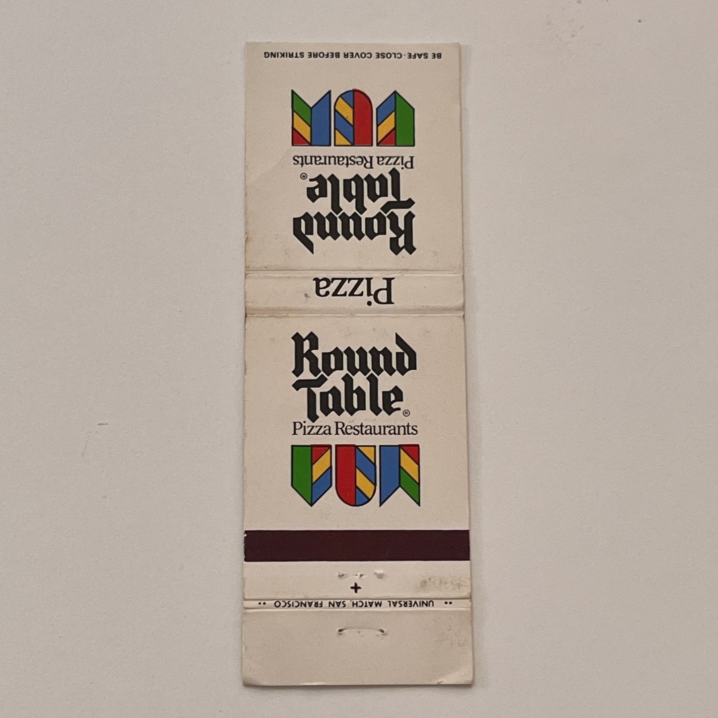 Round Table Pizza Restaurants Vintage Matchbook Cover TB6-MB2-2