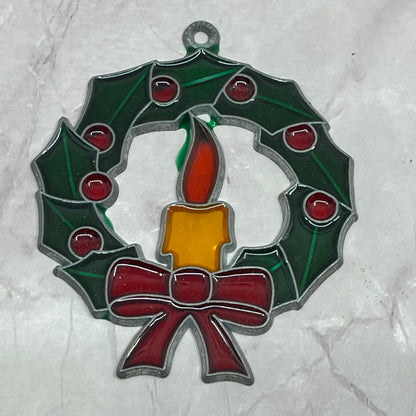 Vintage Stained Glass/Acrylic Suncatcher Christmas Wreath w Candle Ribbon 4" SC1