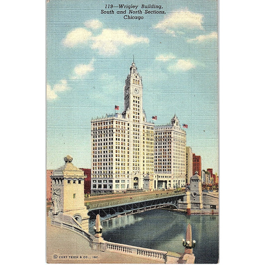 Wrigley Building South & North Sections Chicago IL Vintage Postcard PE15