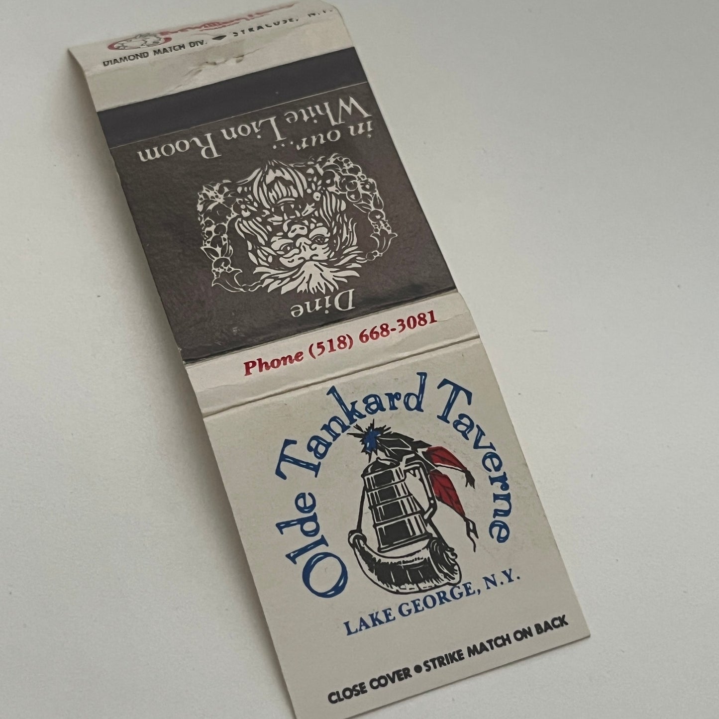 Olde Tankard Taverne White Lion Room Lake George NY Matchbook Cover MM4-1