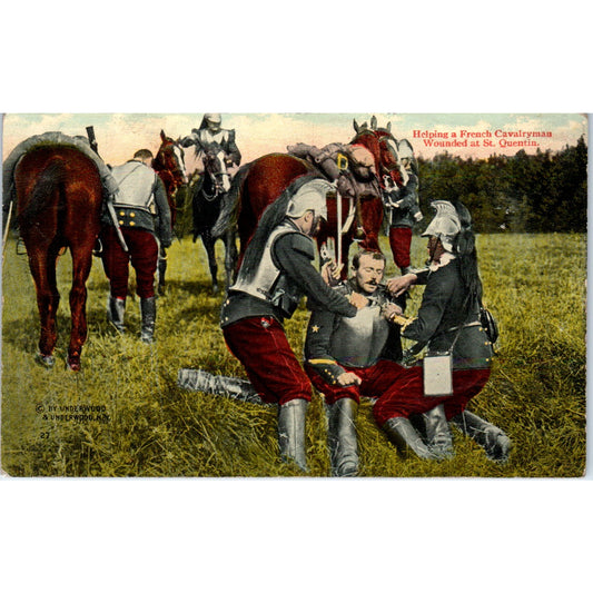WWI Helping a French Cavalryman Wounded at St. Quentin Vintage Postcard PD9