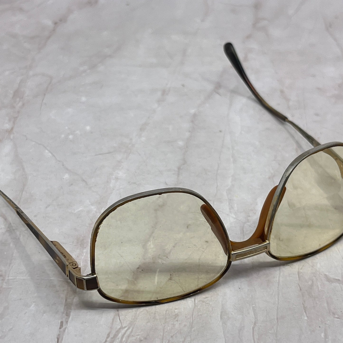 Vintage Safilo Elasta Gold Tone Thick Bridge Glasses Eyeglasses Frames TH9-G2-3