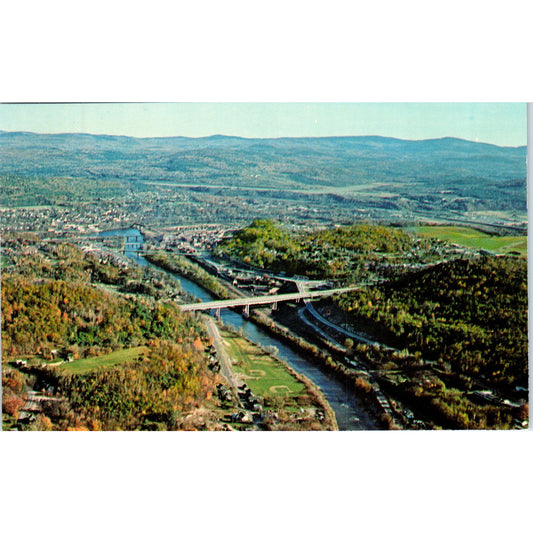 The Junctions of White River Junction Connecticut Vintage Postcard PE6