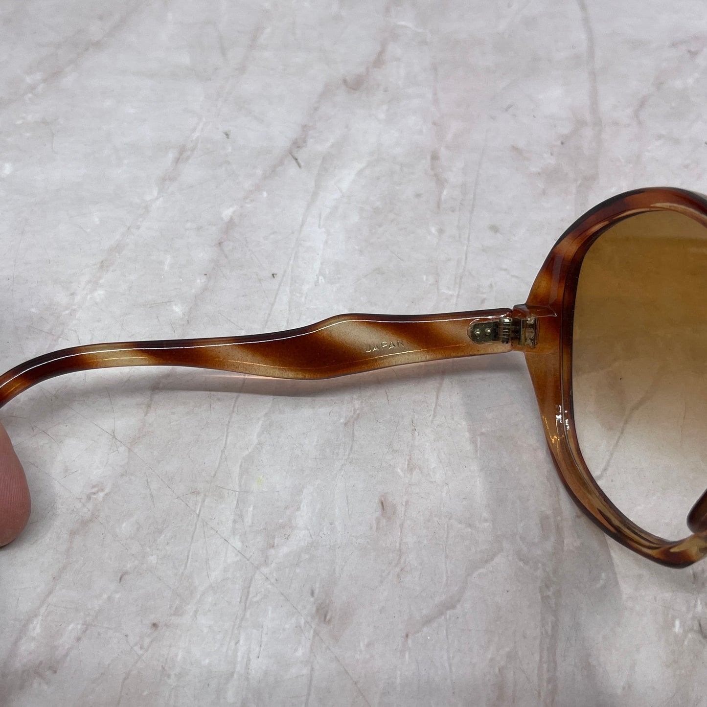 Retro Ladies Oversize Tortoise Shell Japan Round Sunglasses Frames TH9-G2-8