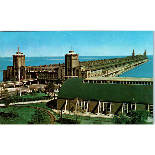 Navy Pier in Chicago Illinois Vintage Postcard PD9
