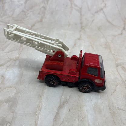 Tonka Fire Truck Ladder VTG  Small Red W/ white Ladder Japan diecast toy TH5
