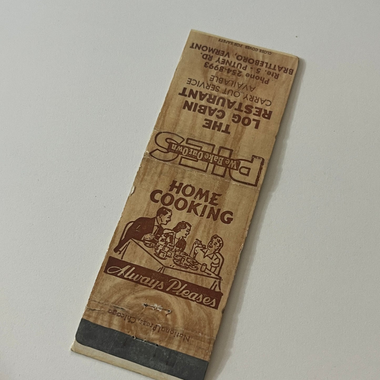The Log Cabin Restaurant Brattleboro VT Vintage Matchbook Cover MB59-4