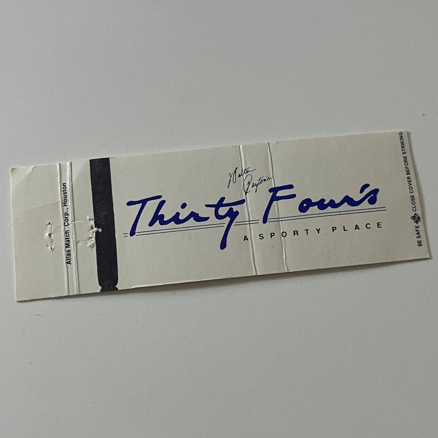 Walter Payton's Thirty Four's Restaurant Chicago Vintage Matchbook TB6-MB2-5