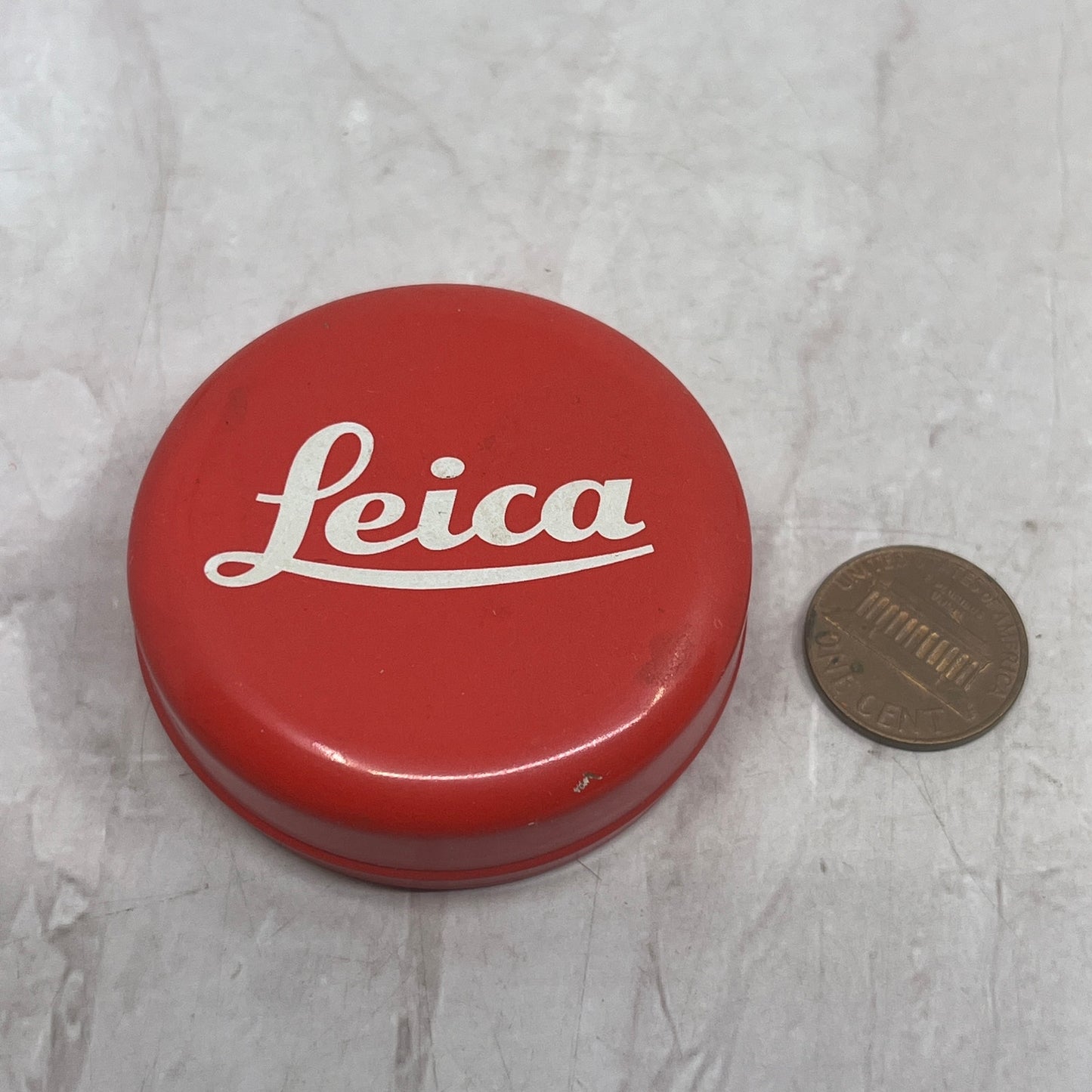 Vintage Leica Logo 1 7/8" Metal Red Tin Case SF4