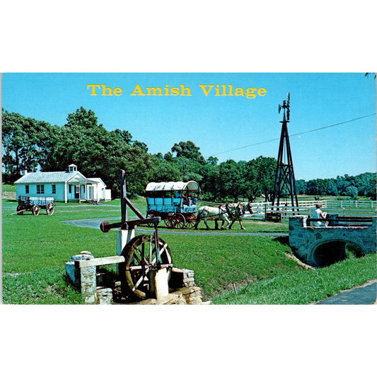 Plain & Fancy Farm Kitchen Amish Pennsylvania Dutch Country Postcard PD7