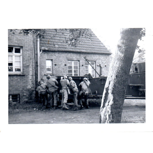 US Army on a SWAT Mission in Postwar Germany c1954 Army Photo AF1-AP2