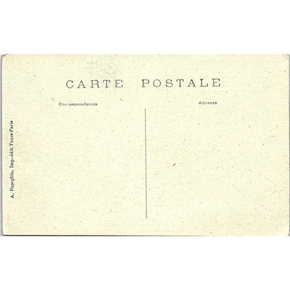 Loches Le Château Royal Dans L'Une Des Tours Se Trouve Antique Postcard PE10