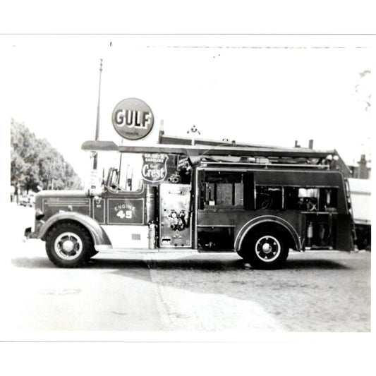 Boston Fire Engine Number 45 Vintage Photograph 8x10" AE9-X3