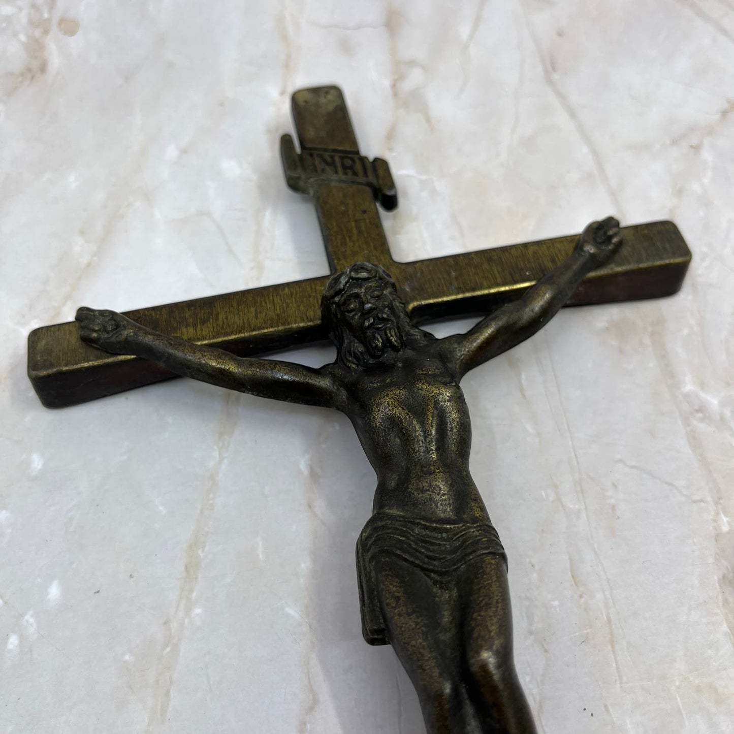 Vintage Lovell Mfg Inc Williams Bay WI Metal Crucifix Jesus Cross 11x6 TD5
