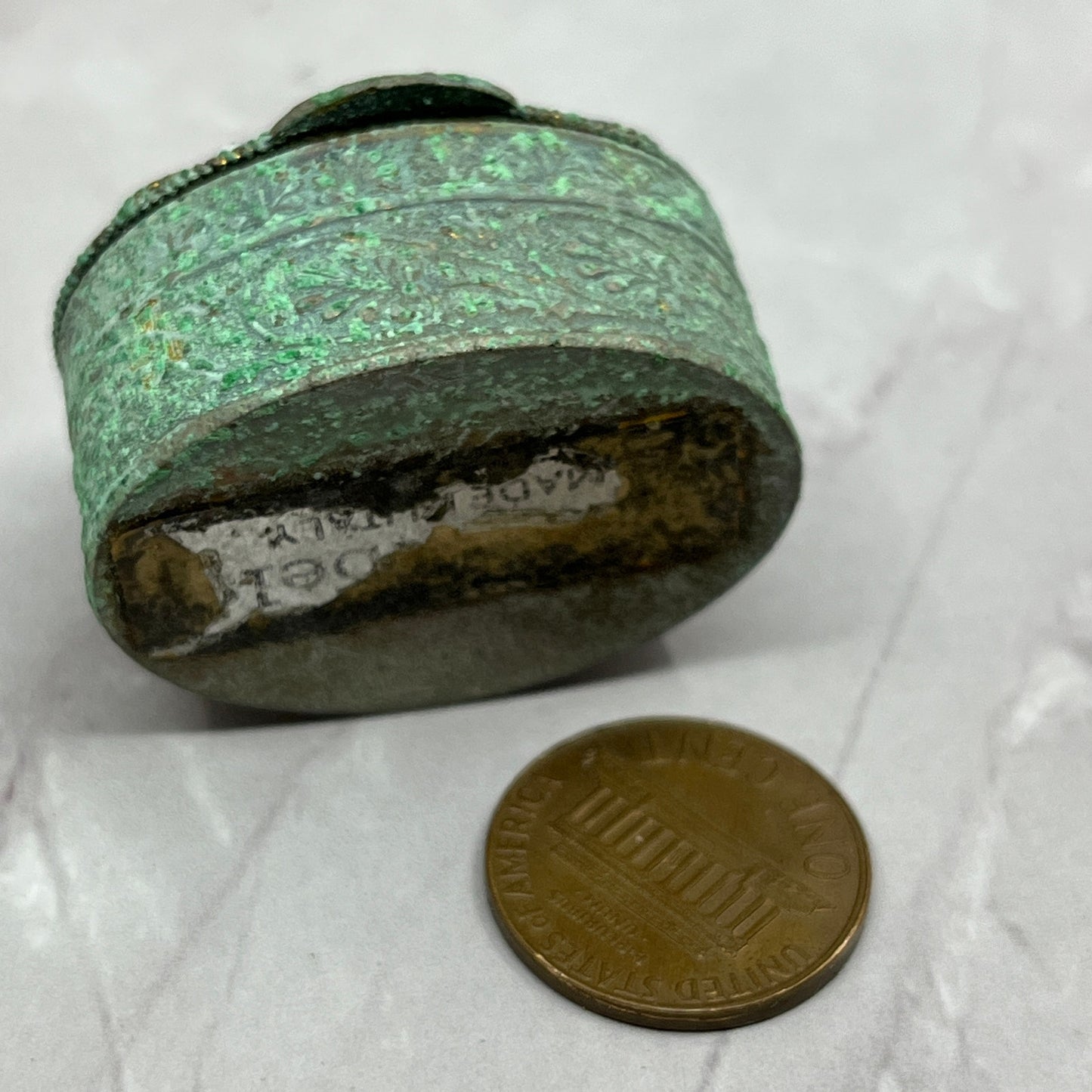 Vtg Italian Murano Glass Micro Mosaic Filigree Gold Tone Pill Box Organizer SC1