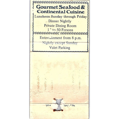 Yacht Harbor Towers Restaurant Waikiki HI Vintage Matchbook MM5-8