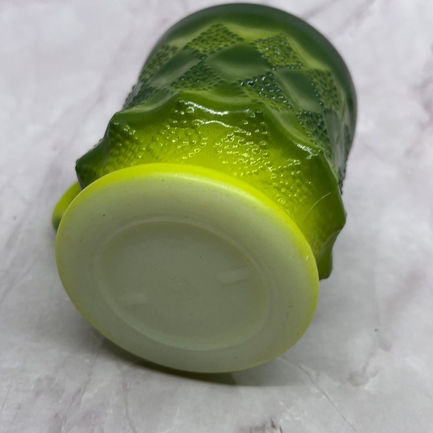 Vintage Fire King Ombre Green Kimberly Diamond Milk Glass Mug Cup TC5