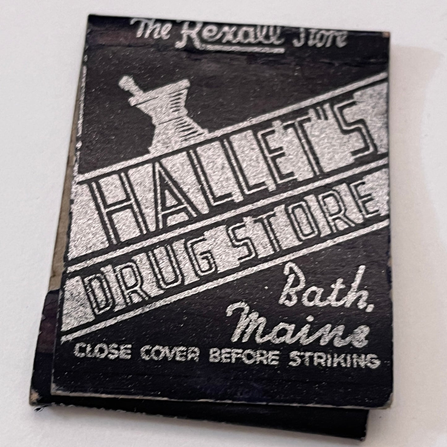 Hallet's Drug Store Bath, Maine Vintage Matchbook Cover TB6-MB1-7