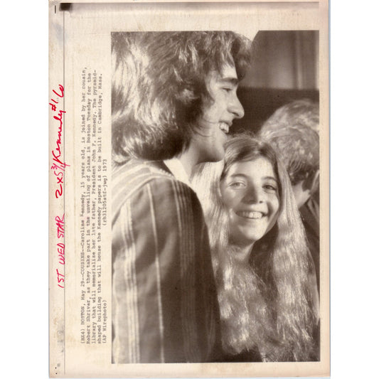 Caroline Kennedy & Robert Shriver Library Unveiling 1973 8x10 Press Photo D1-P-2
