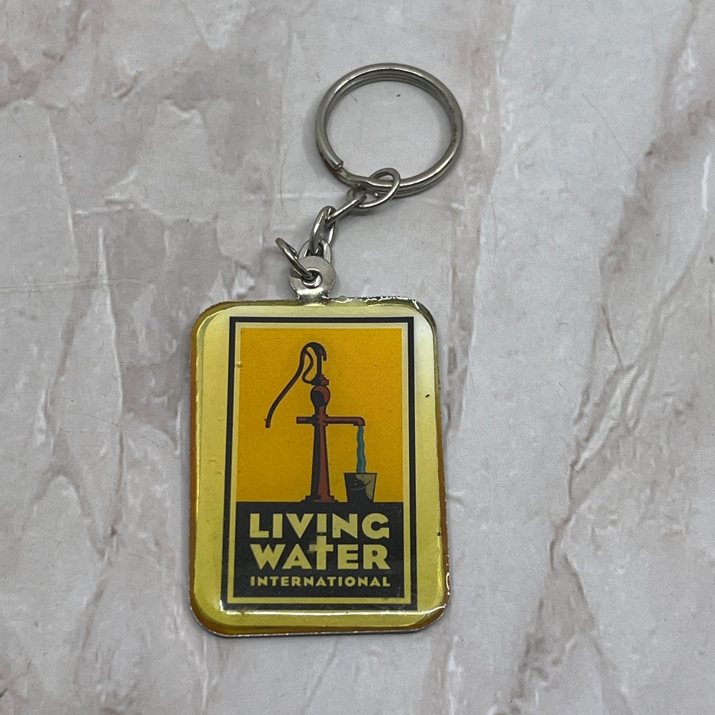 Vintage Living Water International Keychain SB3