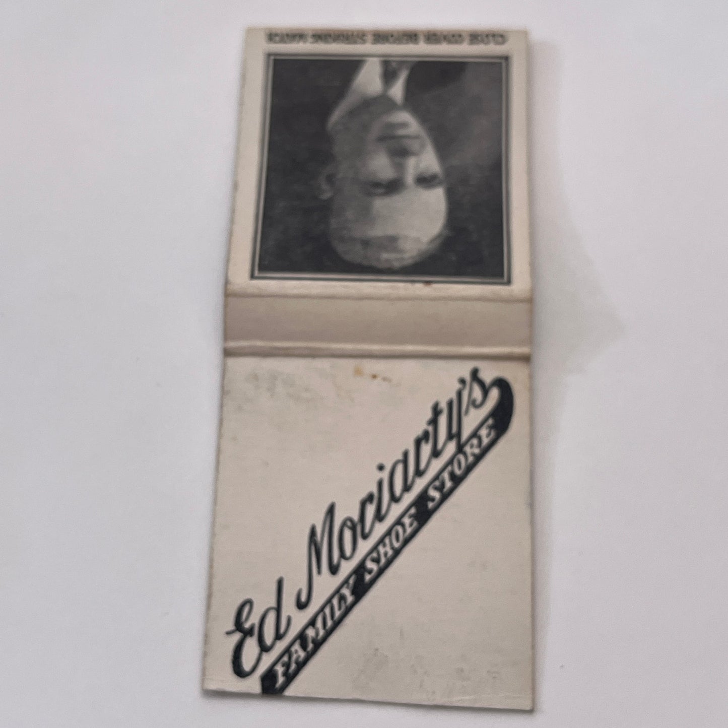 Ed Moriarty's Family Shoe Store Hartford Westfield Holyoke Matchbook MM3-3