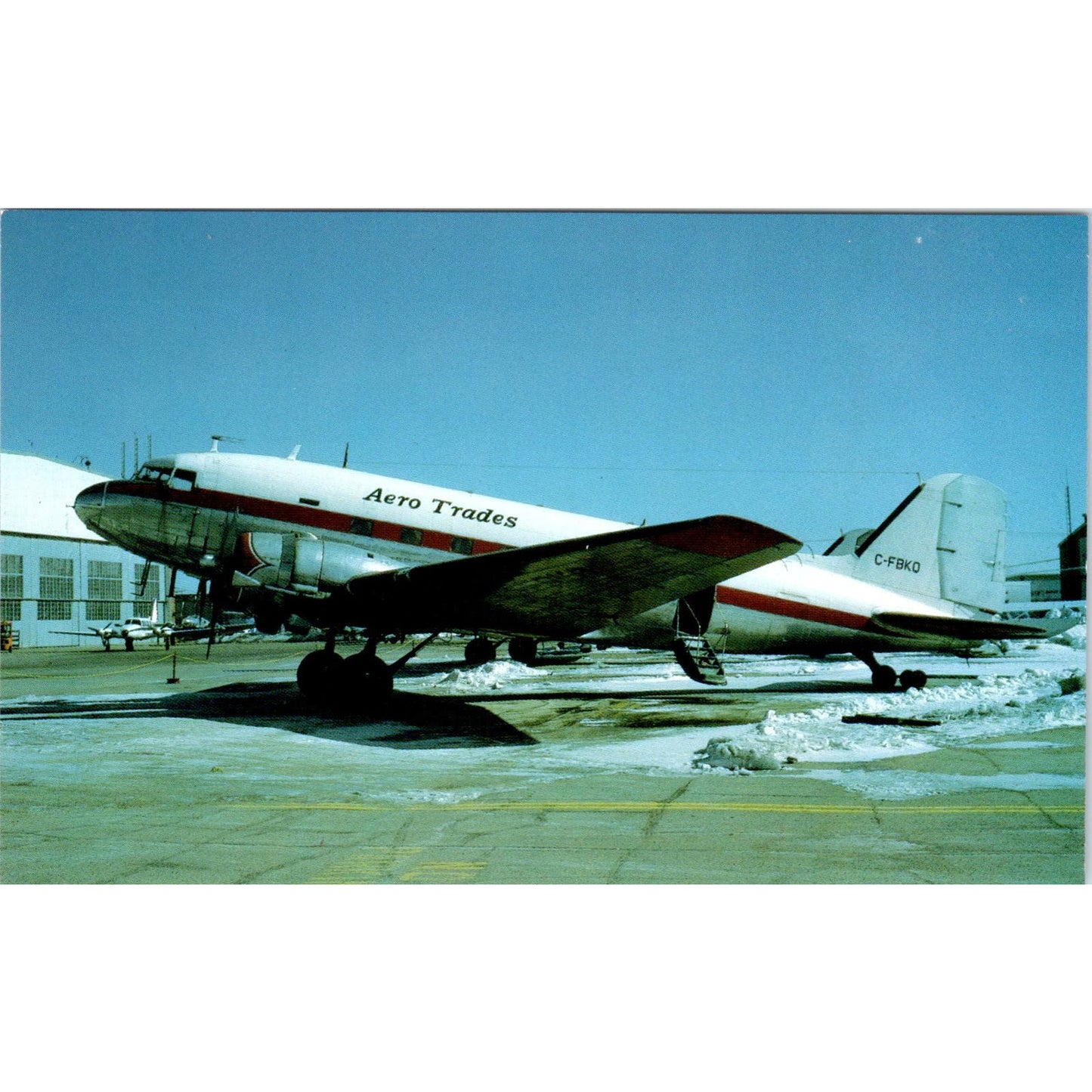 Aero Trades Douglas DC-3 C-FBKQ Vintage Postcard PC3