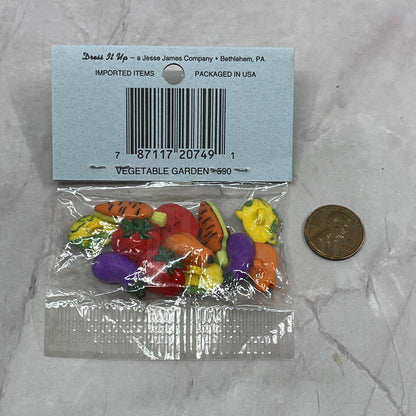 Novelty Vegetable Jesse James Co Dress It Up Vegetable Garden #590 NIP SB7