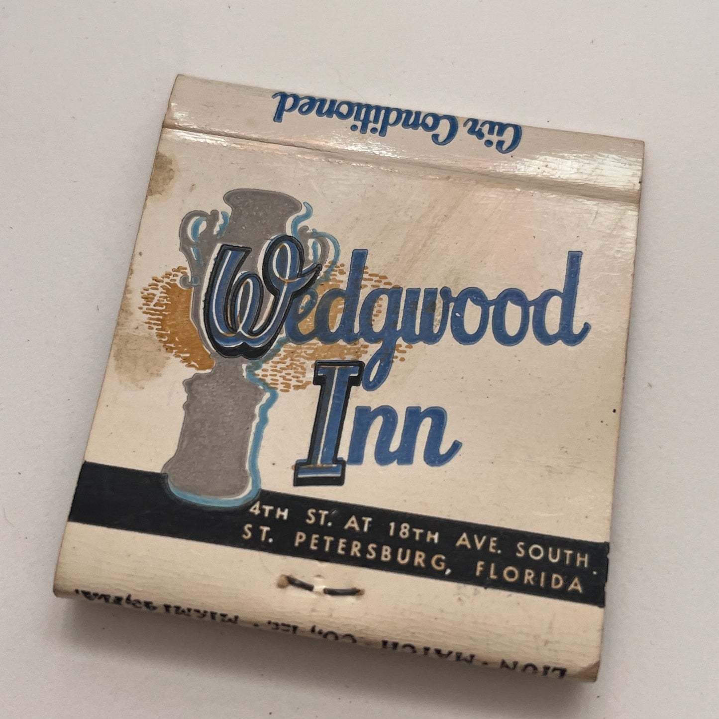 Wedgewood Inn St. Petersburg Florida Vintage Matchbook Cover TB8-MB-6
