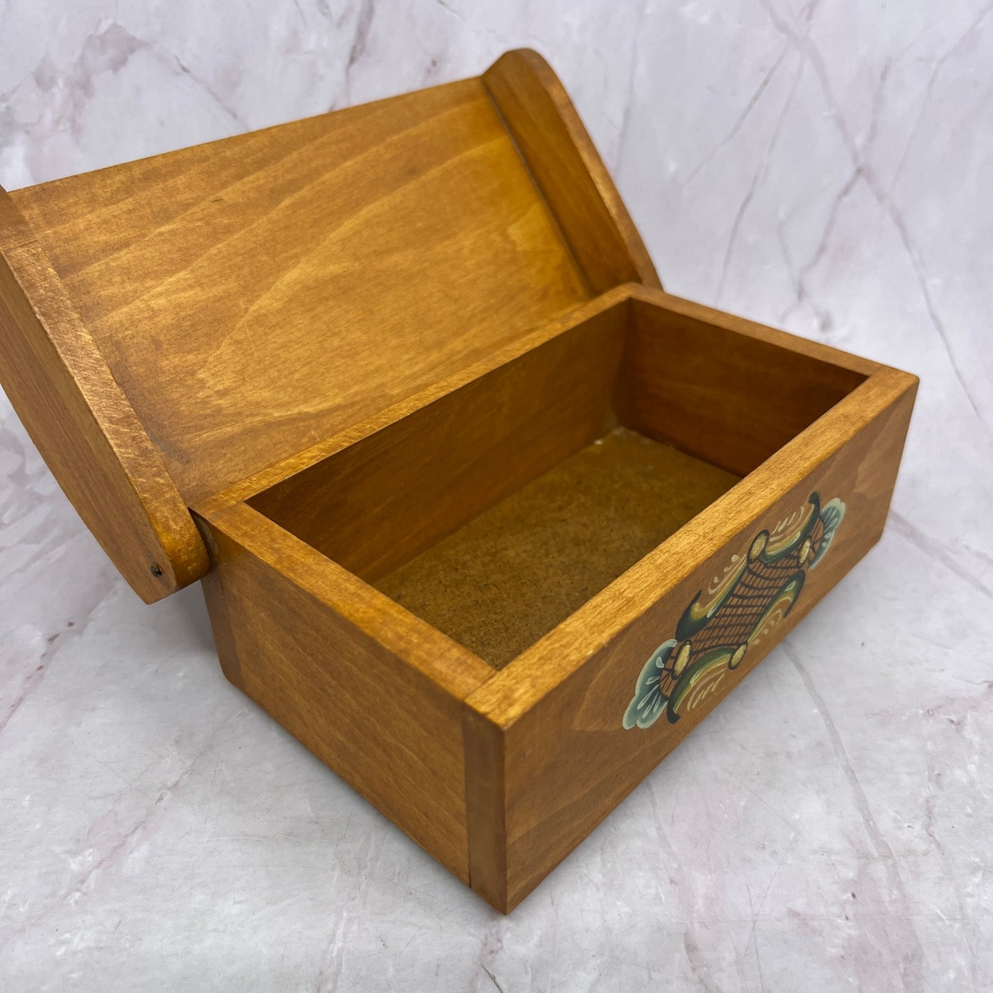 Vintage Handmade Folk Art Wood Hope Chest for American Girl Doll 6x2x3 TH2