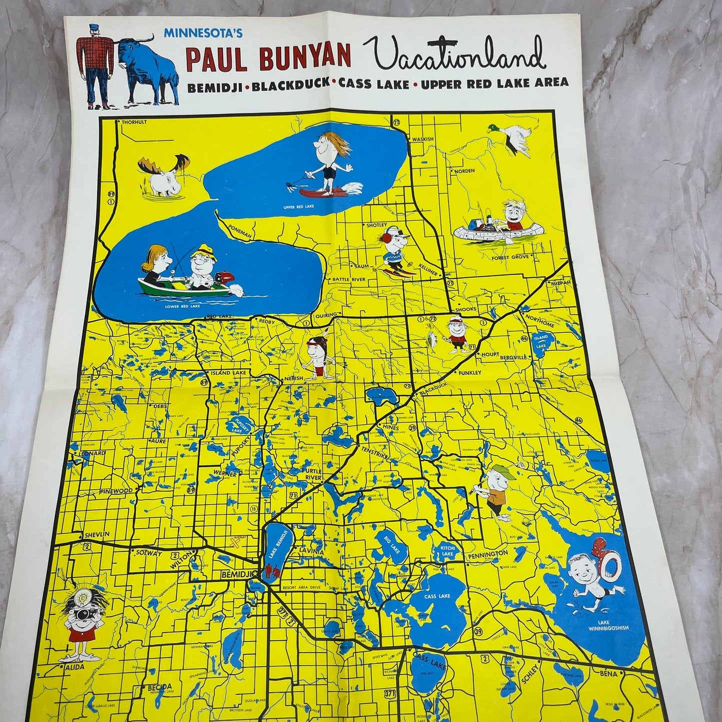 Vintage Minnesota's Paul Bunyan Vacationland Fold Out Illustrated Map AE3