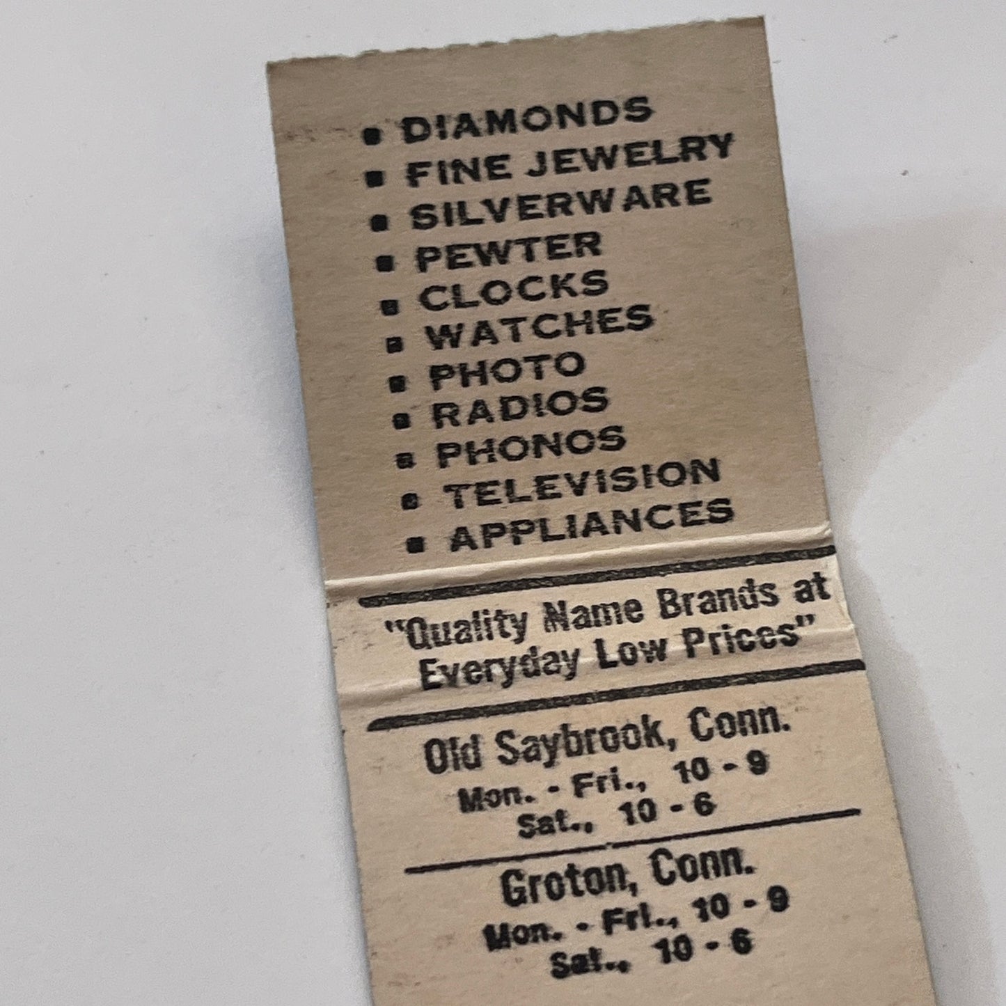 The Variety House Old Saybrook, Groton CT Vintage Matchbook Cover TB8-MB-10