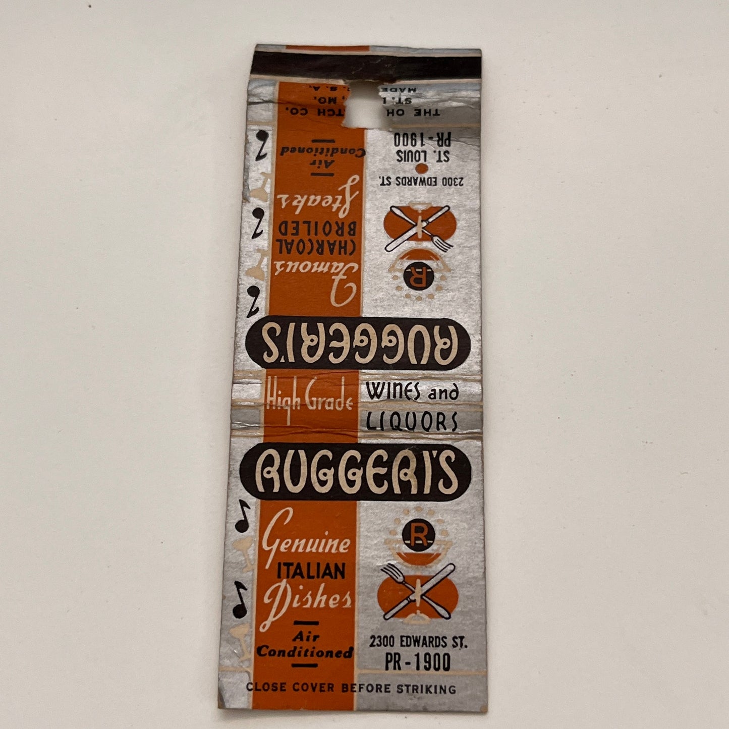 Ruggeri's Genuine Italian Dishes St Louis MO Vintage Matchbook TB6-MB2-15