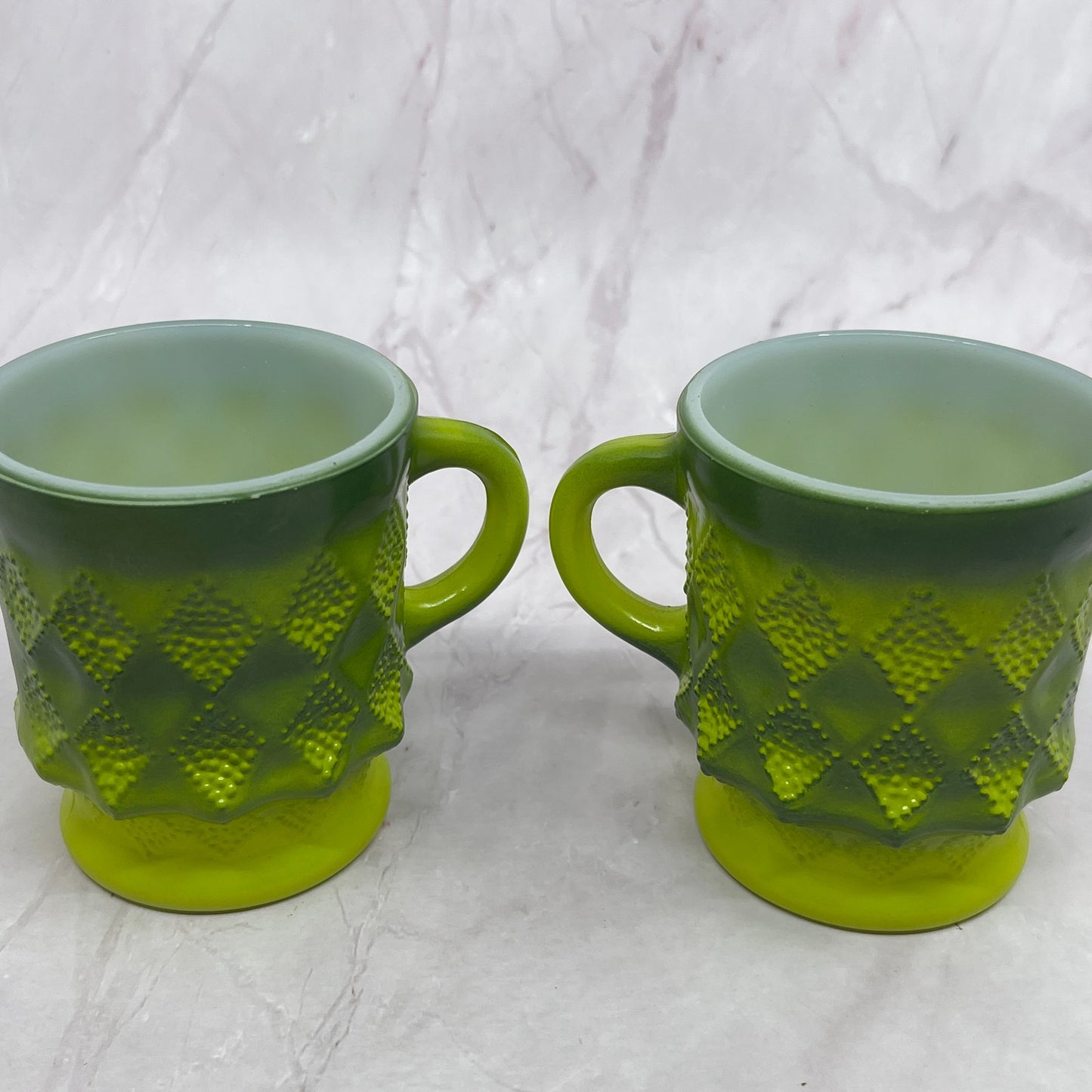 Set of 2 Retro Fire King Ombre Green Kimberly Diamond Milk Glass Mugs Cups TC5