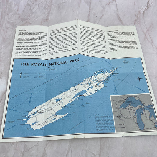 1973 Isle Royale National Park MI Fold Out Travel Map TH9-TM1