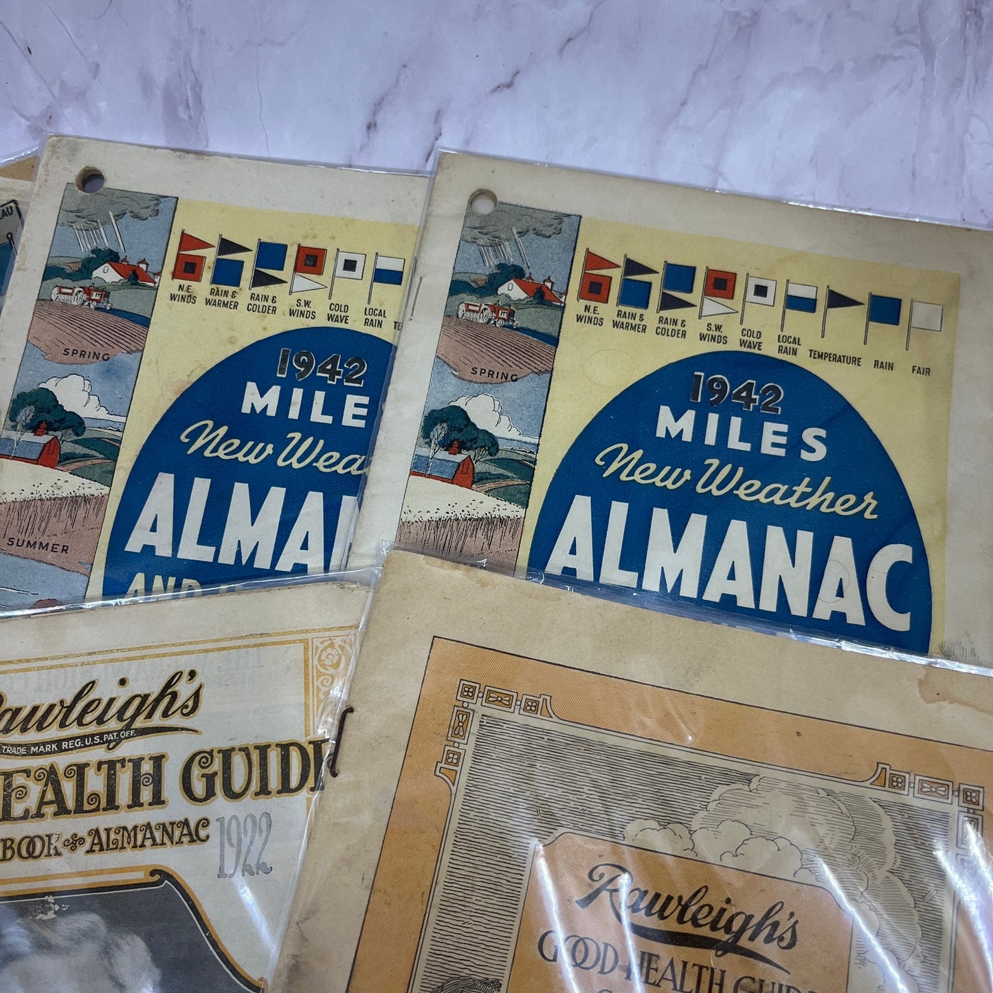 Lot of 7 Antique Almanacs Rawleighs, Dr. Miles TK3