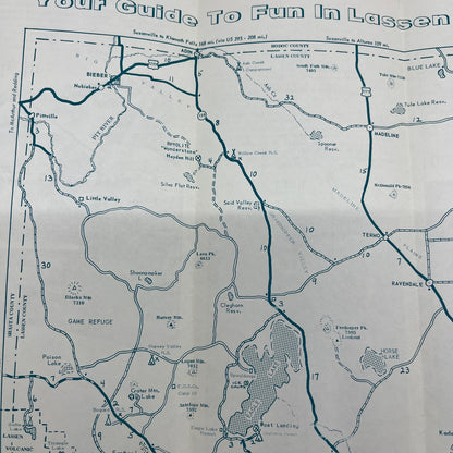 c1960 Lassen County Susanville CA Fold Out Brochure & Travel Map AF7-E4