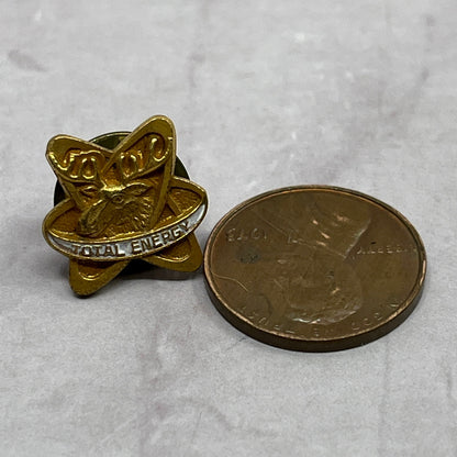 Vintage Gold Tone Total Energy Moose Head Lapel Pin Pinback Button SB7-SPB