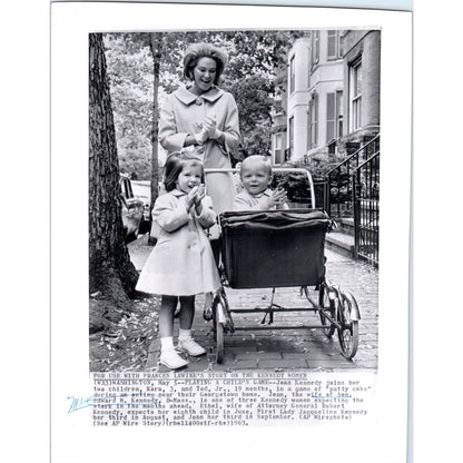 Joan Kennedy With Her 2 Young Children 1963 7x9 Original Press Photo D1-P