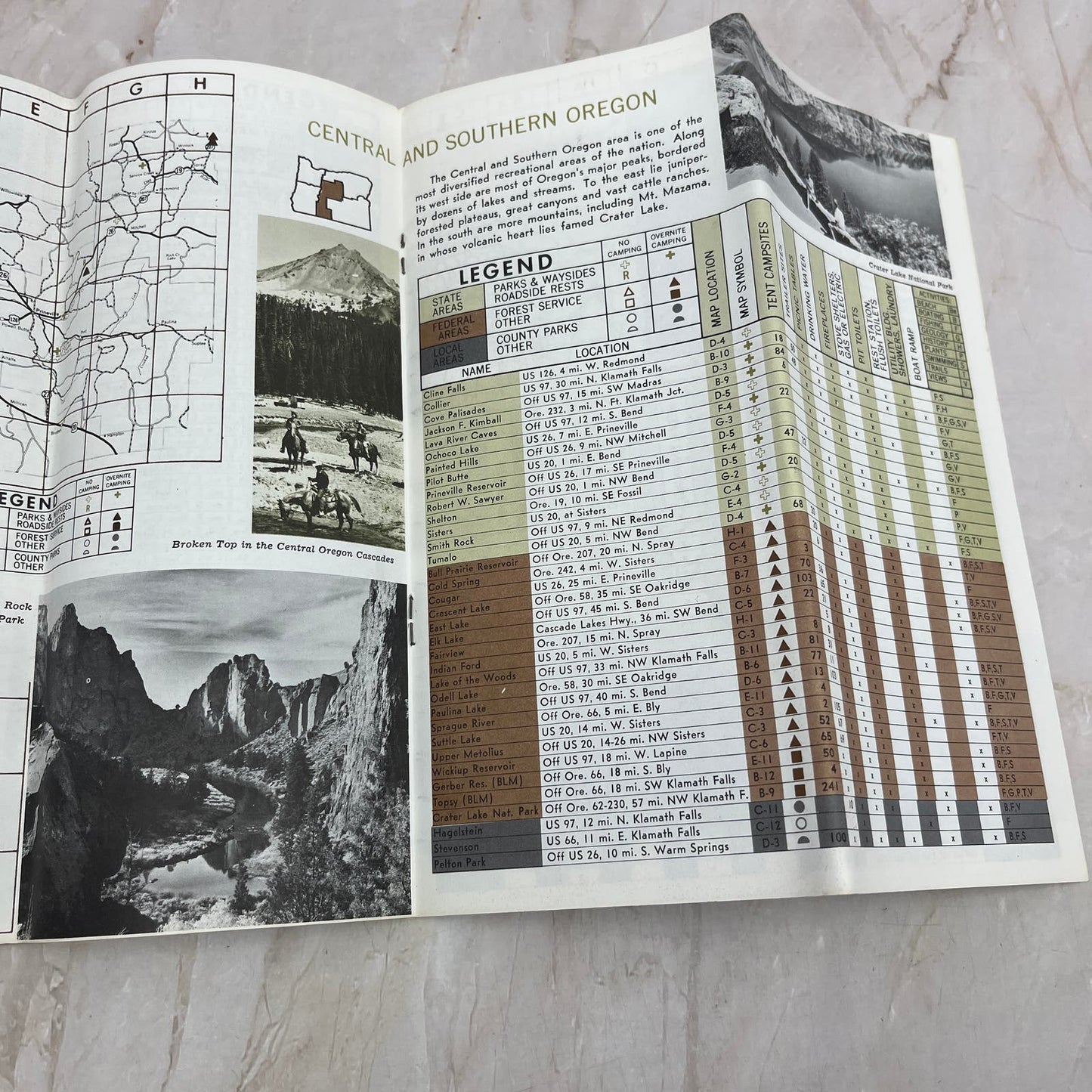 1967 Oregon Parks Vintage Fold Out Map and Travel Brochure TI8-S4