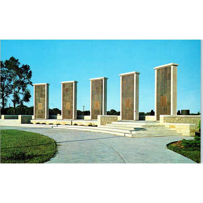 Eisenhower Center, Abilene Kansas Vintage Postcard PC17