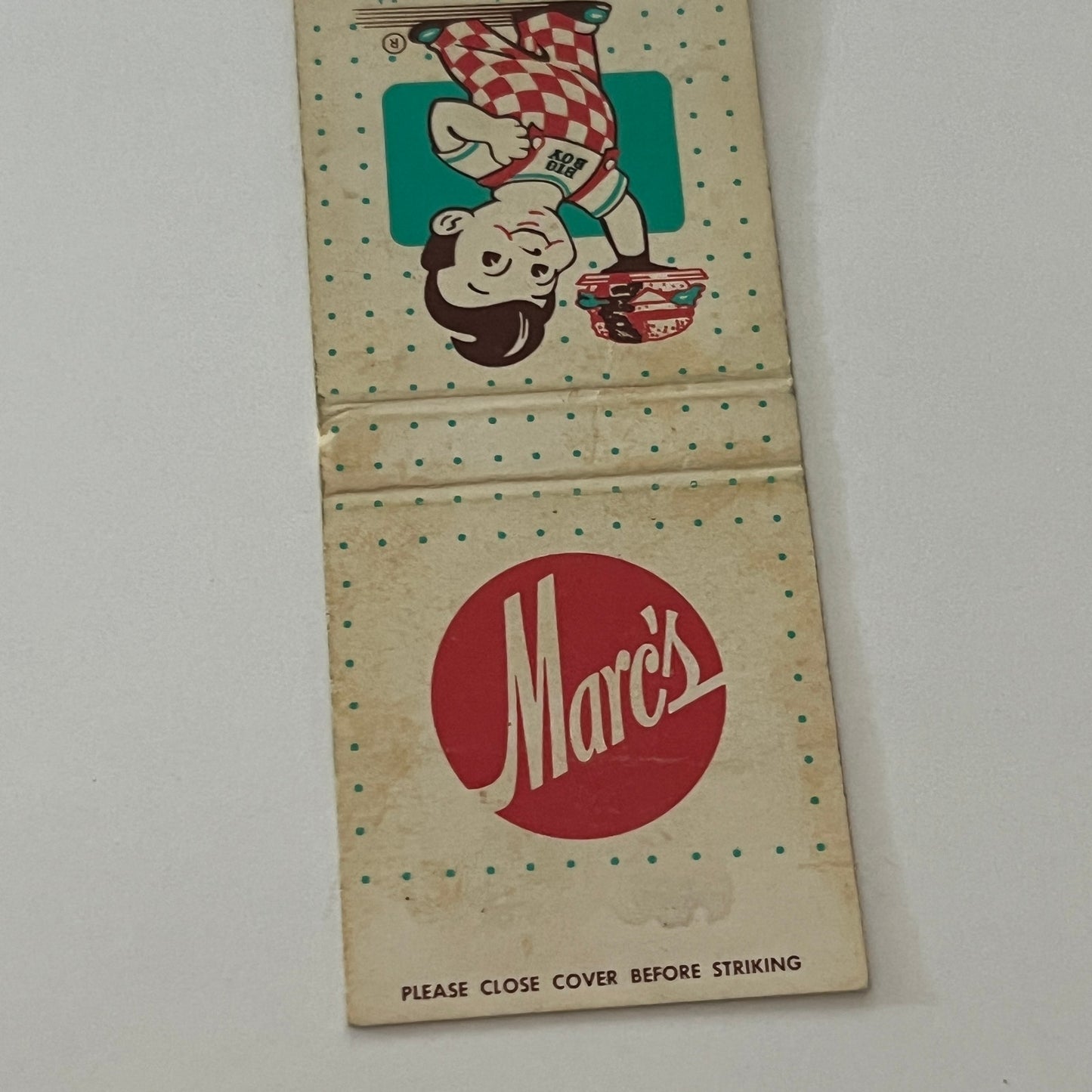 Marc's Big Boy Restaurant Wisconsin Matchbook Cover TB6-MB2-4