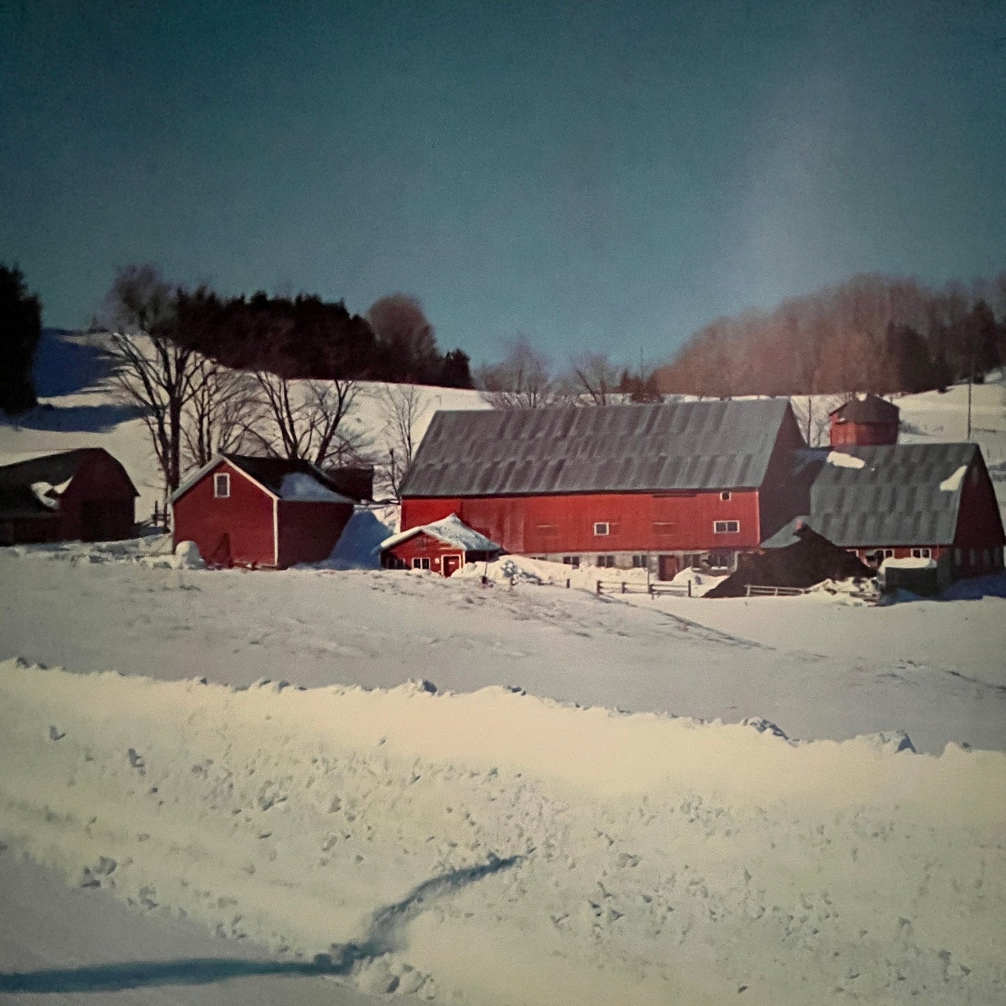 Retro Red Farmstead Winter Scene 12x16" Art Print FL1