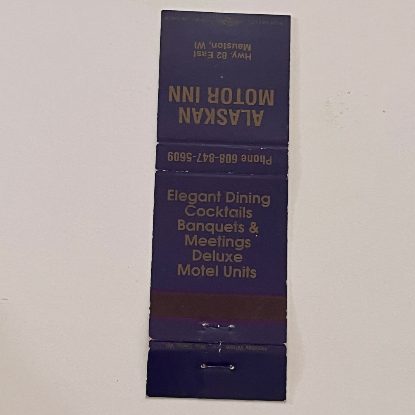 Alaskan Motor In Mauston WI Vintage Matchbook Cover TB6-MB2-2