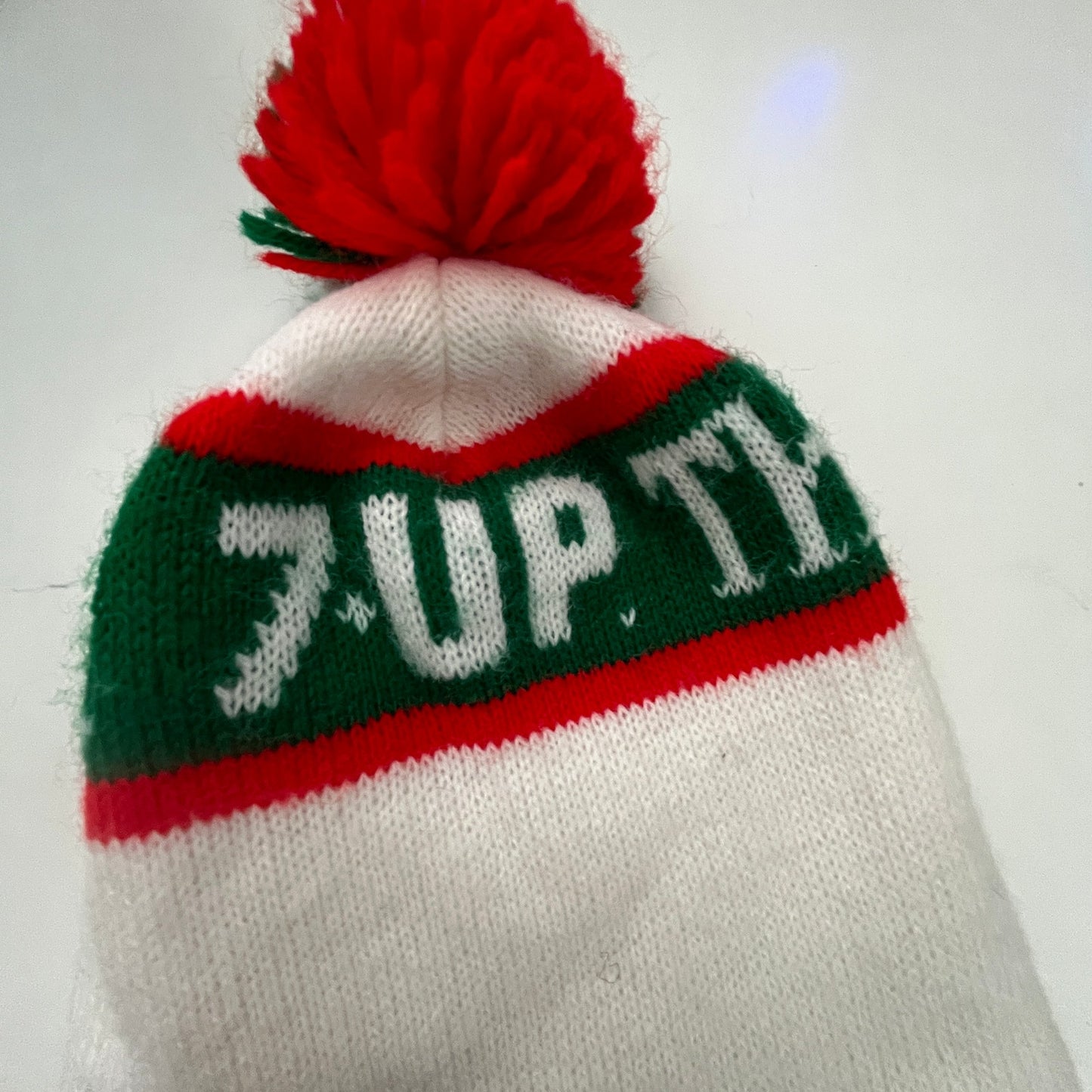 Vintage 1970s Knit 7-UP The Uncola Stocking Cap Beanie Hat With Pompom TF9