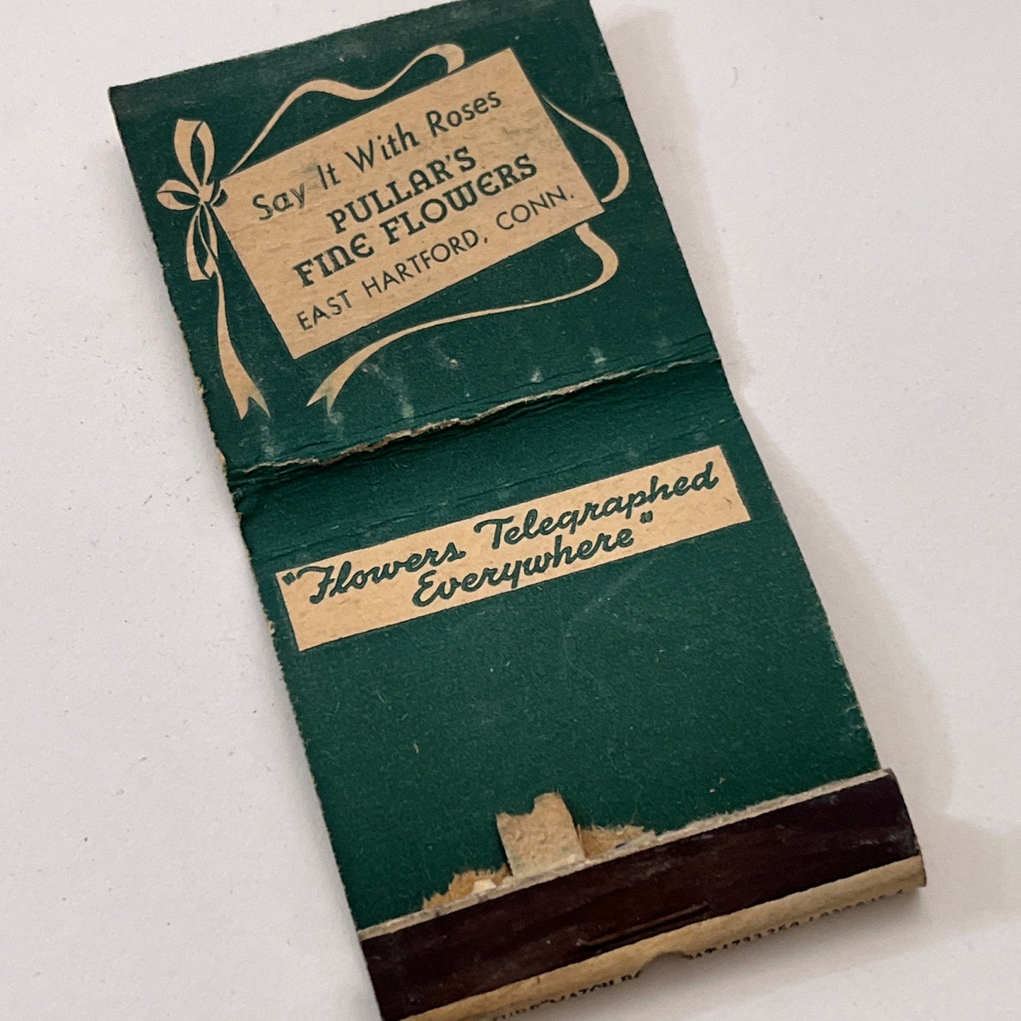 Pullar's Fine Flowers East Hartford CT Vintage Matchbook Cover TB8-MB2-10