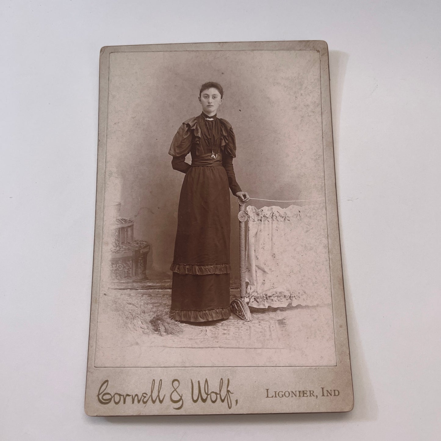 Young Lady in Black Cornell & Wolf Ligonier IN Antique Victorian CDV Card H4-2