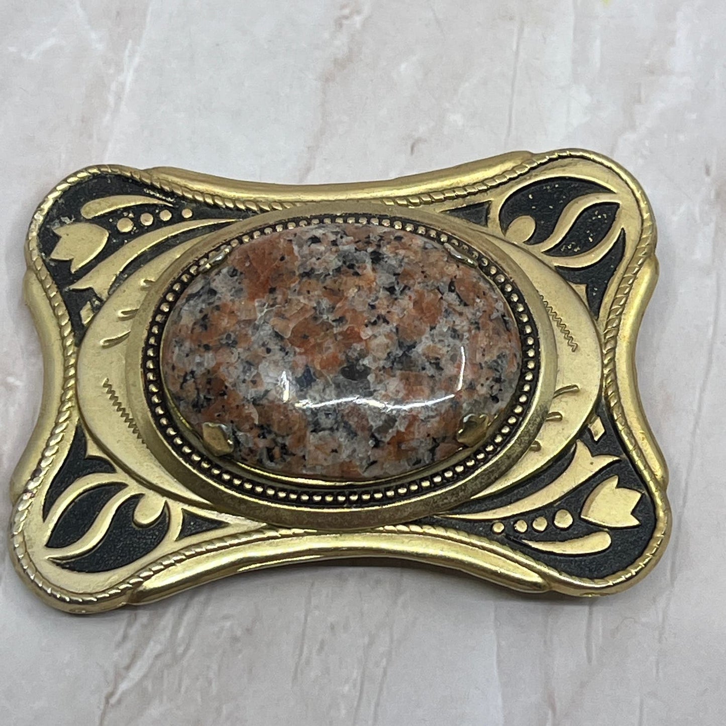 Vintage Western Metal Gold And Black Tone Engraved Pink Granite Belt Buckle SB8