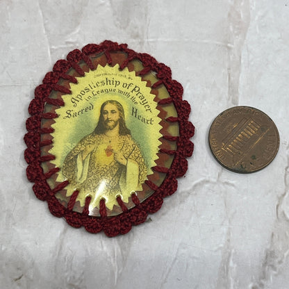 1915 Sacred Heart of Jesus Catholic Prayer Medallion and Relic SB3