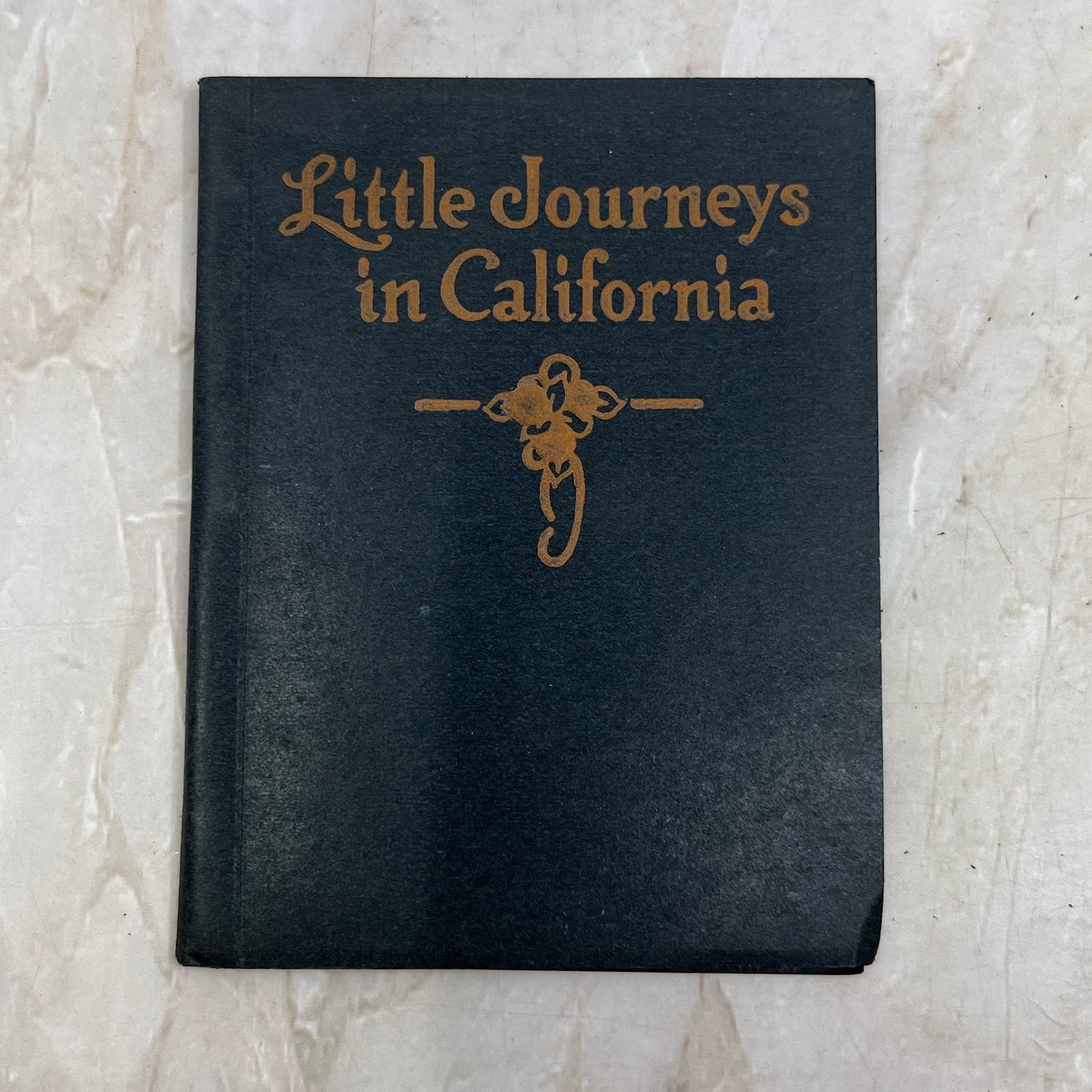 1914 Rock Island Lines Miniature Book Little Journeys in California TI8-S6